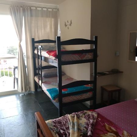 Suite Com Cozinha Independente Em Apartamento كابو فريو المظهر الخارجي الصورة